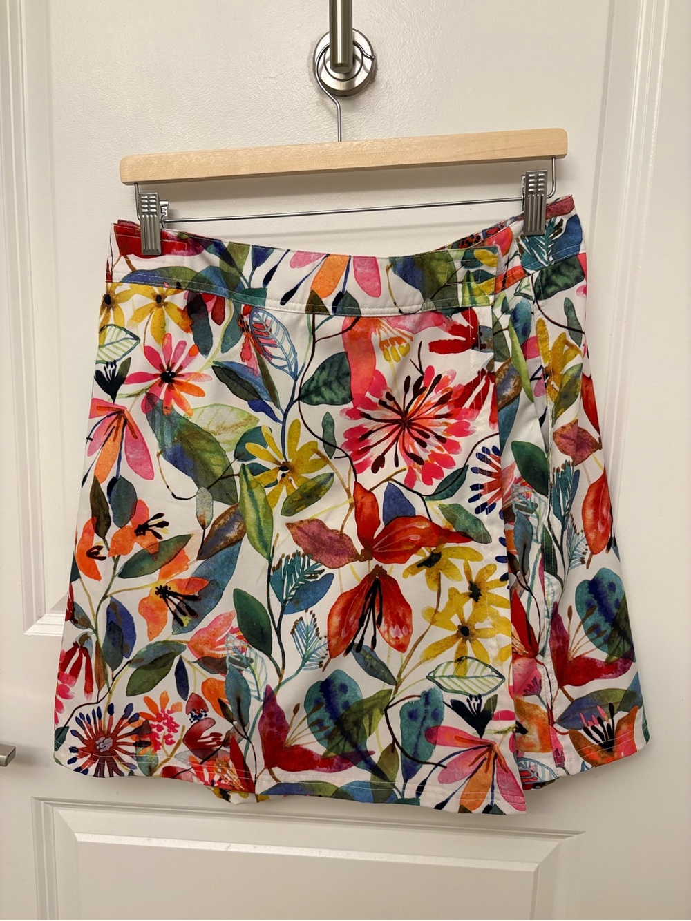 RipSkirt Hawaii Wildflower Watercolor Wrap Skirt • M